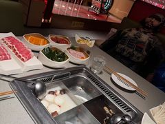 -海底捞火锅(珠影星光城夜宵主题店)