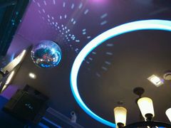 -米乐星世界KTV