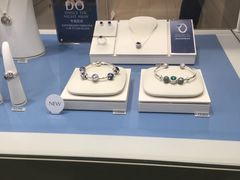 -Pandora潘多拉珠宝(宝山万达广场店)