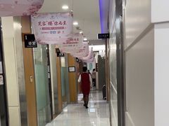 -雅悦齿科(顾村公园店)