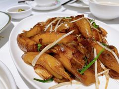 韭菜芽菜炒猪肠粉-花城苑广府菜(侨鑫店)