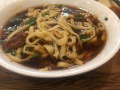 -清真吴记门钉肉饼·喜多利