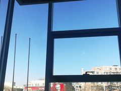 -麦当劳(展览路店)