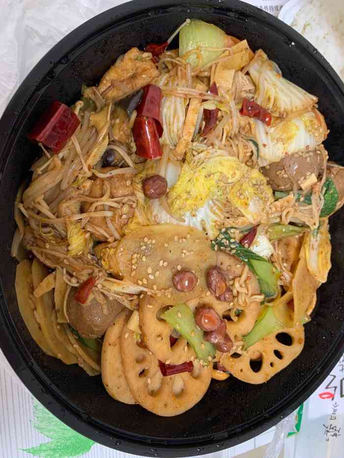 香满棠麻辣香锅(辛安店)-"招牌麻辣香锅我要的麻辣味,辣度给的很到.