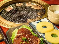 -喜牛烧肉酒场·黑金店(威高广场店)