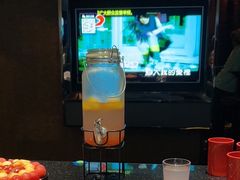 -K+全国连锁KTV(绿地缤纷天地店)