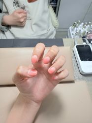 -槿里日式美甲工作室