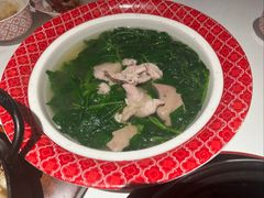 上汤枸杞叶-谭厨中山传家菜.乳鸽.脆鲩鱼(华强北中航城店)