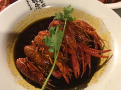 -龙巢盱眙龙虾·牛蛙·烧烤宵夜(八卦岭店)