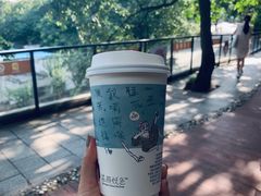 桂花弄-茶颜悦色(岳麓山顶店)