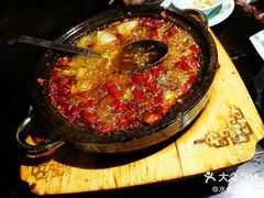 -雀蓝川菜(奥体广场店)