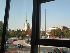 -麦当劳(展览路店)