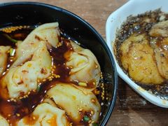 -继红顺河抄手名小吃