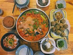 -老凯俚酸汤鱼(鸿通城店)