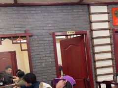 -湖南人家湘菜馆(镇江路店)