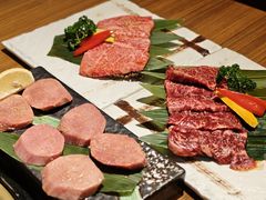 -炼火烤肉店