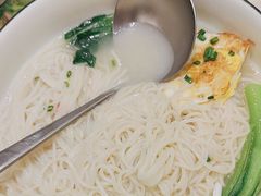 -沪华海鲜大酒楼(南汇店)