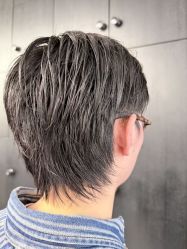 -侨治发型