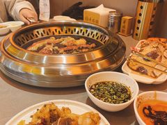 -黑金·寻焰自助百汇·烤肉·火锅(中街店)