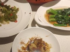 -小鱼小牛·鱼牛干锅·脆鱼火锅(世欧广场店)