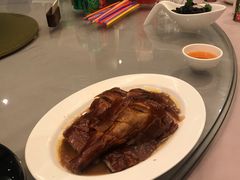 -御花园·粤菜·海鲜火锅(中山公园店)
