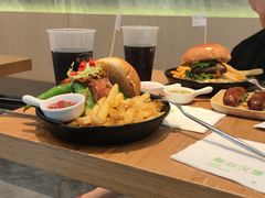 芝心手打牛肉堡-龙治汉堡(中华城店)