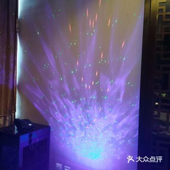 姐妹们，又被种草啦，正好来酒店吃个饭，觉得挺累的