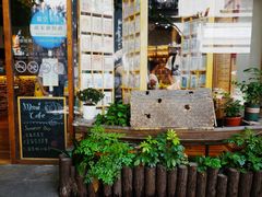 -猫的天空之城概念书店(杭州南宋御街店)