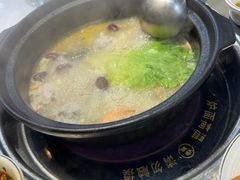 -濠轩阁特色生蚝火锅总店