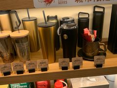 -星巴克臻选(上海长风大悦城店)