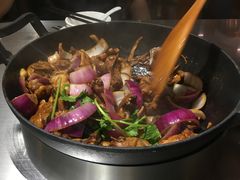 -胡须佬鸡煲四季火锅店(石厦西村直营店)