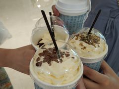 -茶颜悦色(嘉顿一楼吉时赏味游园会店)
