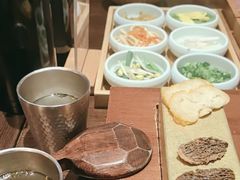 -银米·云南传统过桥米线(双廊黑金冠店)