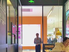 -菲滋BOX(定海凯虹店)