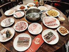-正能量脆肉鲩火锅