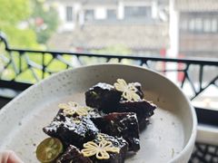 当家脆皮烧汁小牛肉-卯时·龙光雅宴·精致锡帮菜(惠山古镇店)