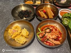 -草家酱蟹炭火烤肉店(珲春南路二店)