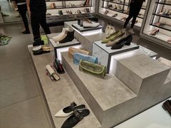 -CHARLES&KEITH(北京apm店)