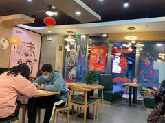 大堂-李先生牛肉面大王(成都东站西广场店)
