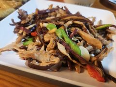 -小厨子私房菜·云南美食店