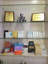 -瓷肌博士·祛痘科技美肤