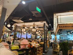 大堂-洪氏嗨捞·猪肚鸡火锅(阳光天地店)