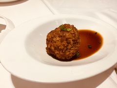 蛋黄狮子头-金春禧·鲁菜海鲜(延吉路万达店)