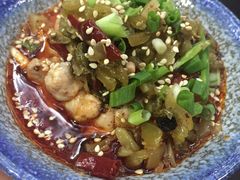 酸菜脑花-四小区火锅·巷子里的重庆火锅(花照壁店)