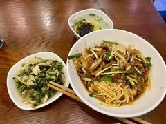 -阿扁杭州面(苗圃店)