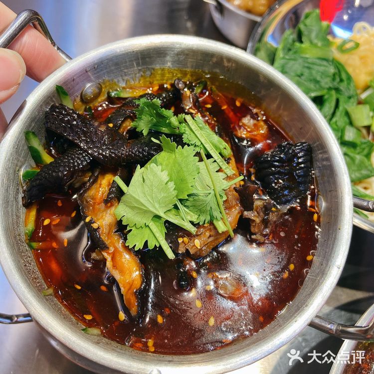 通州万达金街B区一家开业一周左右的面馆儿