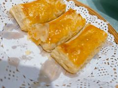 榴莲酥-芳姨广东砂锅粥(张庄路店)