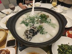 -香山湖家家宴(中山陵店)