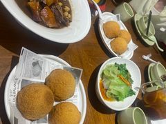 -蝴蝶里·粤菜·点心(龙湖杭州金沙天街店)