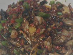 紫苏爆炒牛蛙-笨罗卜浏阳菜馆(龙华鹏润达店)